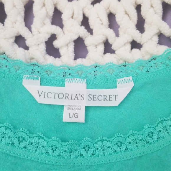 Victoria secret tank top size L - Picture 2 of 5